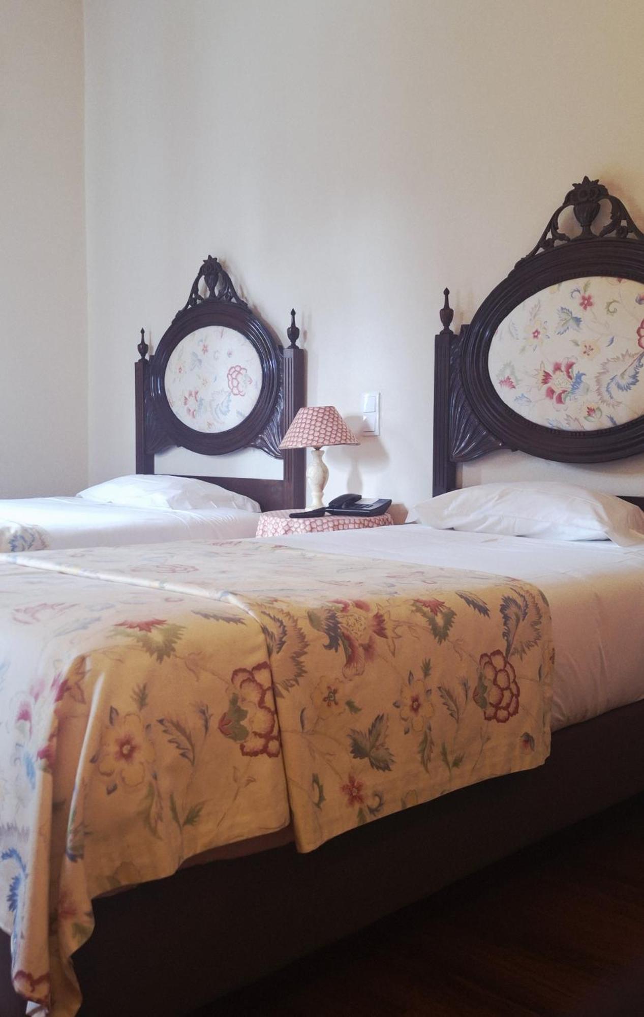 Hotel Urgeirica نيلاس المظهر الخارجي الصورة